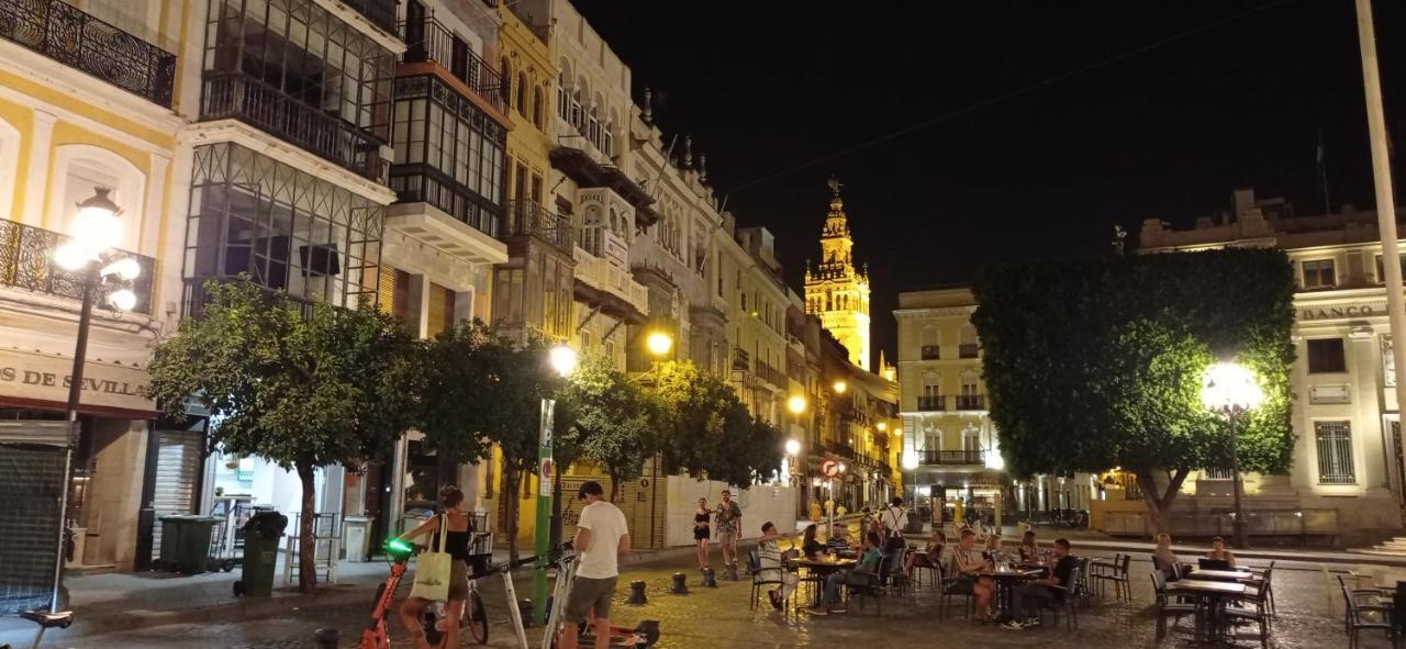 Apartamento Casco Historico Con Atico. Seville Exterior photo